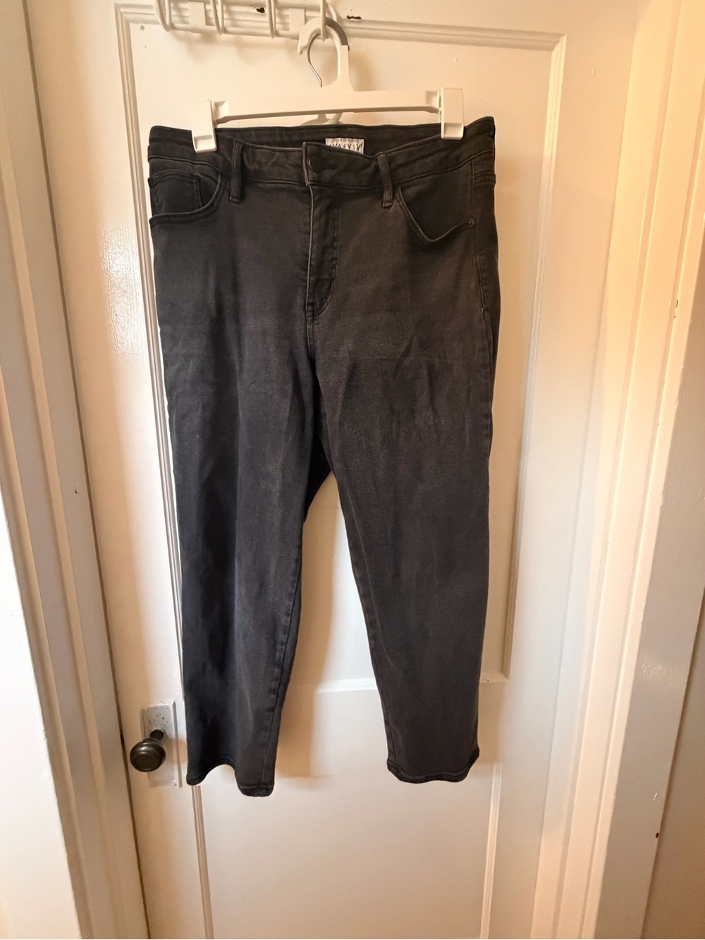 Ava & Viv Black Cropped High-Rise Skinny Jeans